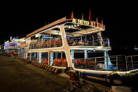 Vé du thuyền Sông Hàn tham quan Đà Nẵng về đêm